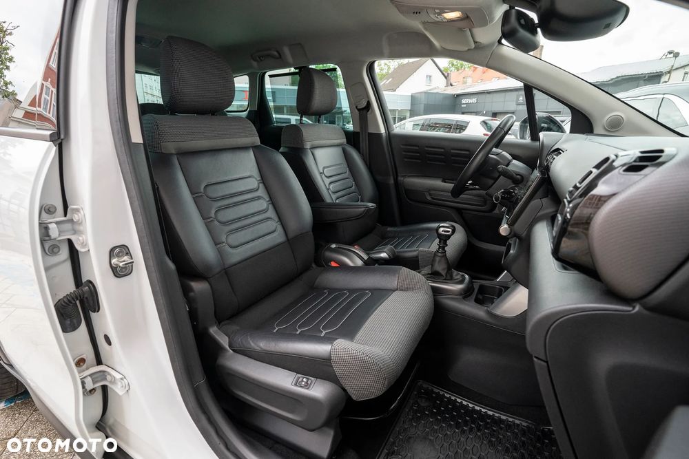 Citroën C3 Aircross 1.2 PureTech Shine S&S - 16