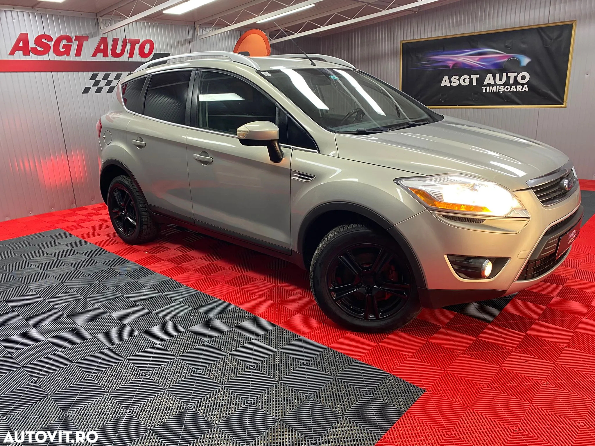 Ford Kuga - 3