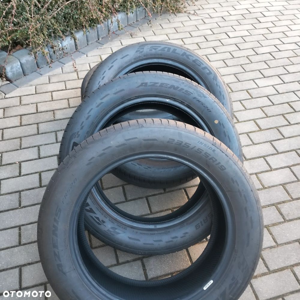 235/55/19 Falken Azenis fk 520 - 2