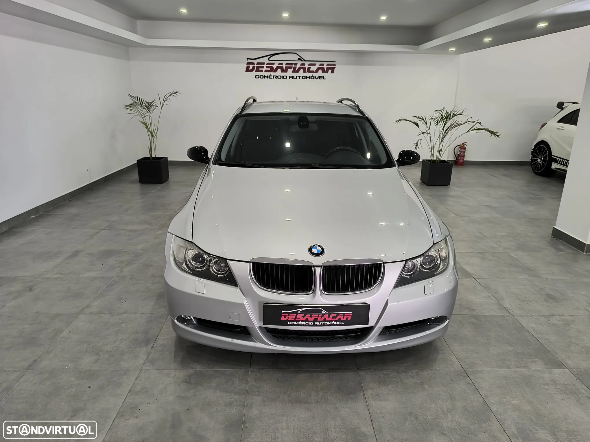 BMW 320 d Touring - 9