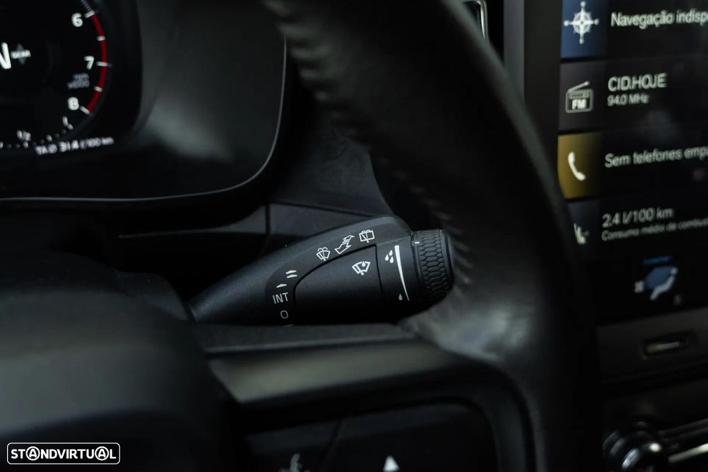 Volvo XC 40 2.0 D3 - 48