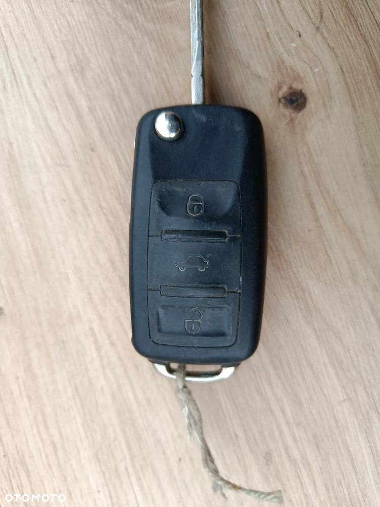 AUDI A8 D3 KLUCZYK PILOT 433MHz 4E0837220M - 2