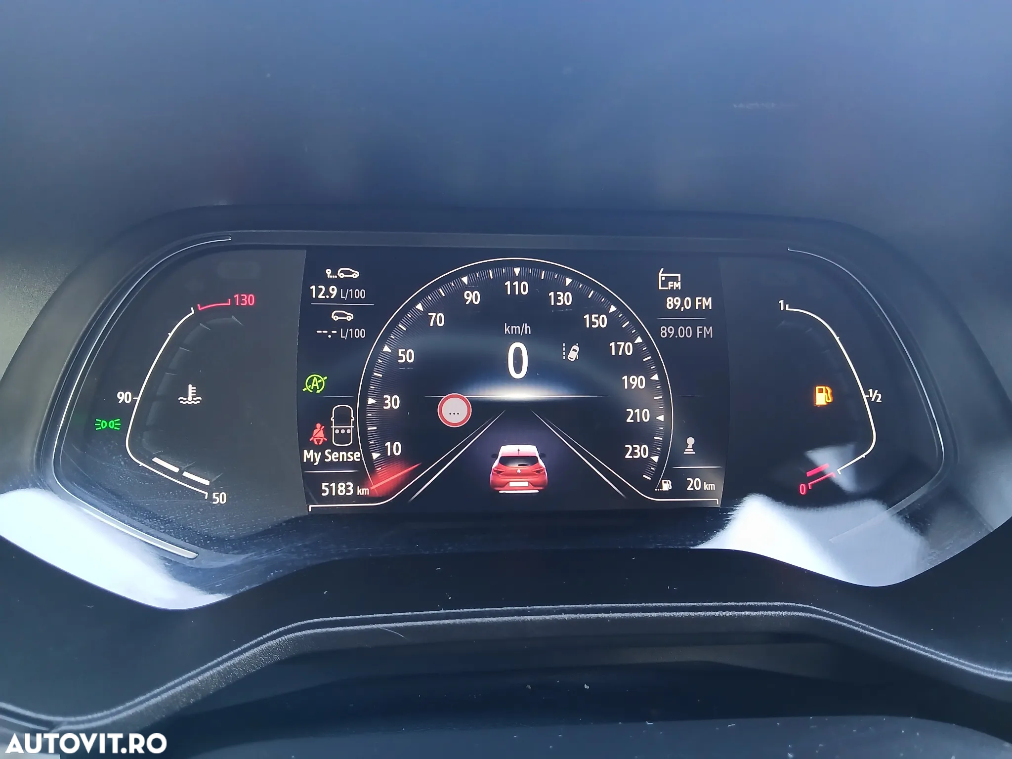 Renault Clio V TCe 90 Techno - 5