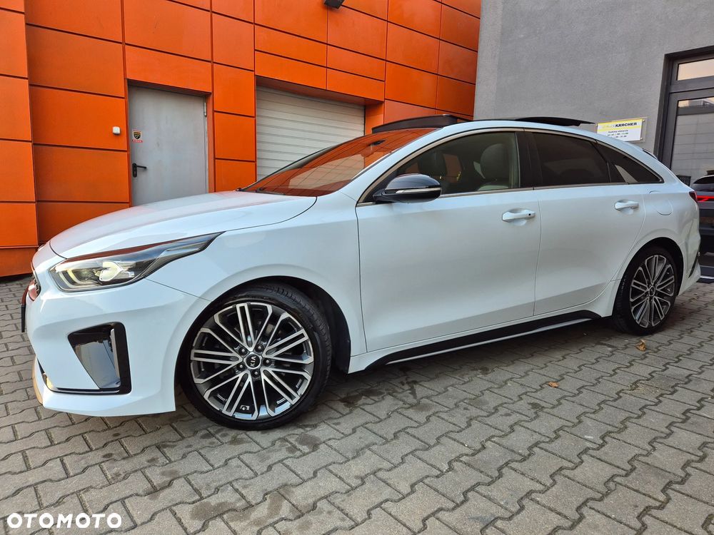 Kia ProCeed 1.6 CRDi GT Line DCT - 3