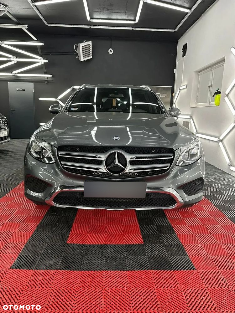 Mercedes-Benz GLC 250 4-Matic - 2