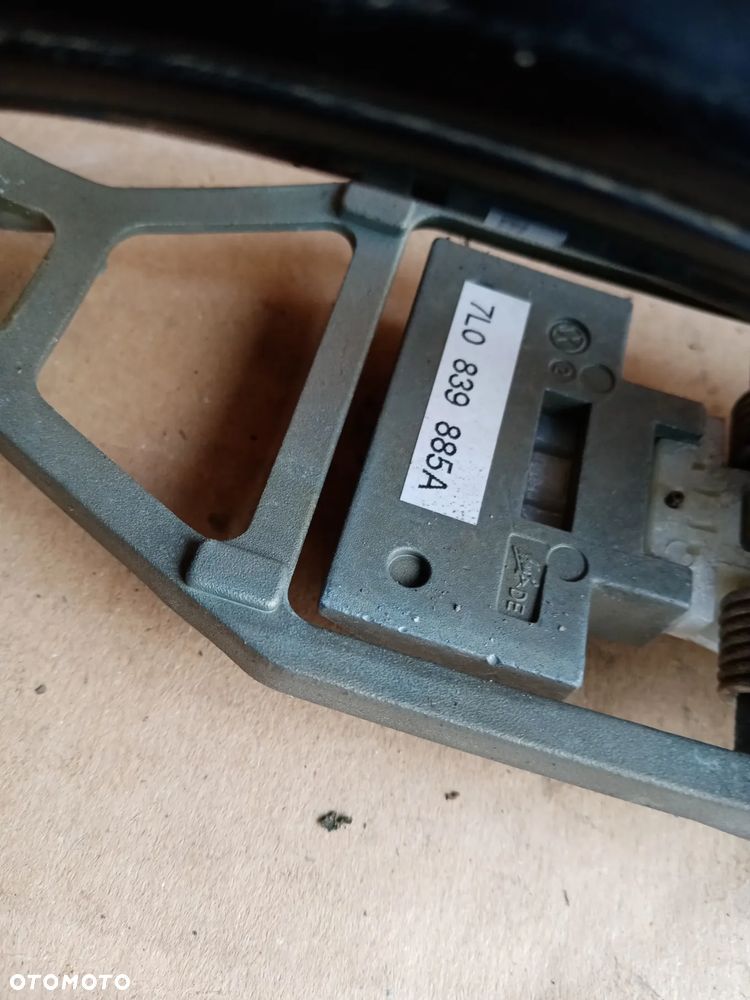 Klamka lewy tył tylna lewa VW Touareg LC9Z 7L0839885A - 2