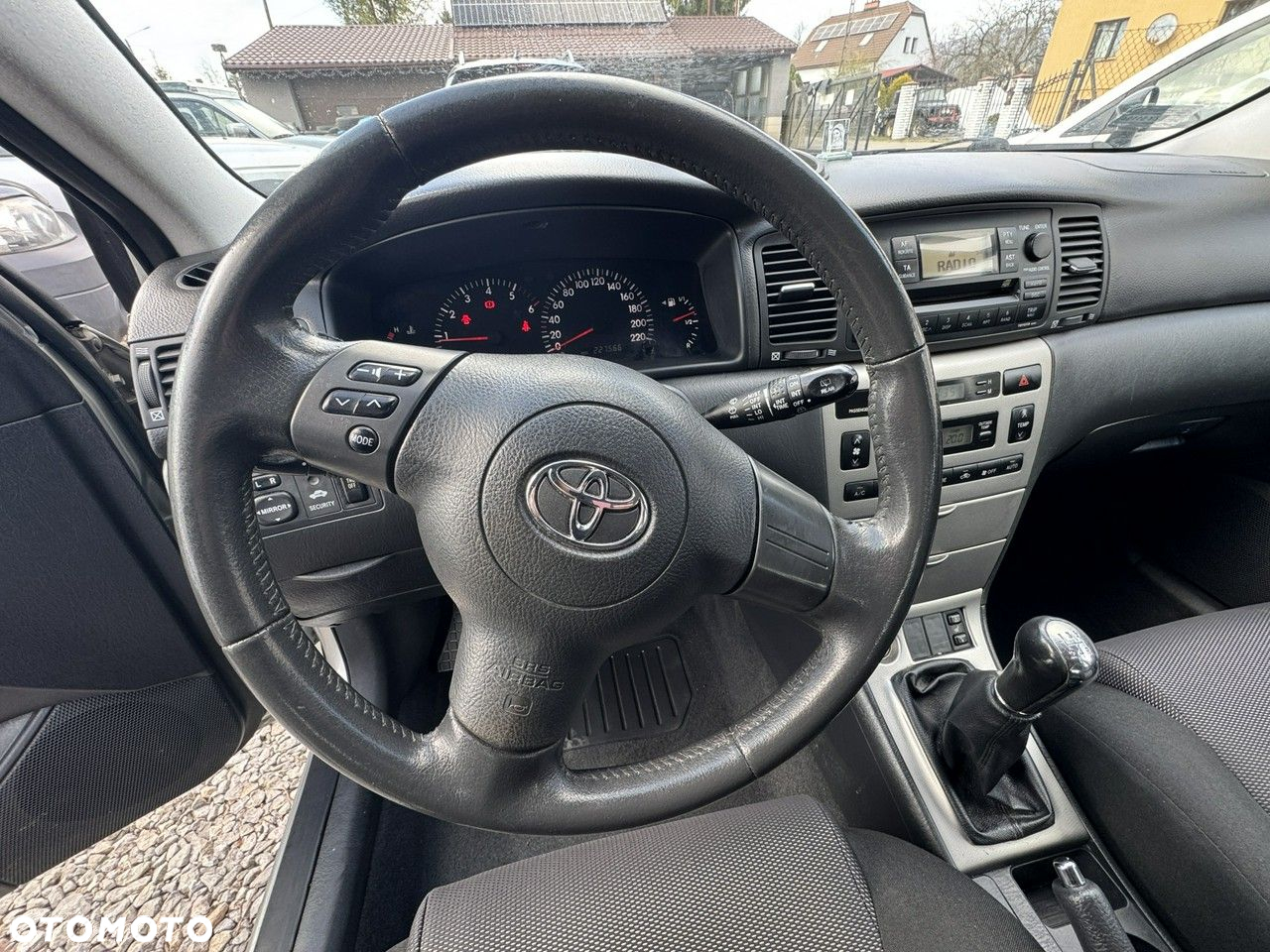 Toyota Corolla - 12
