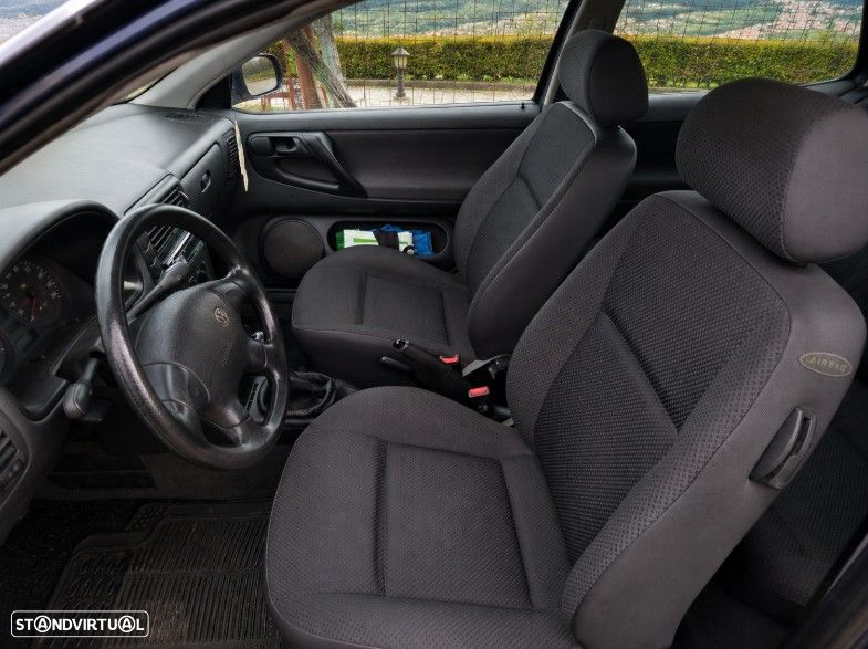 VW Polo - 2