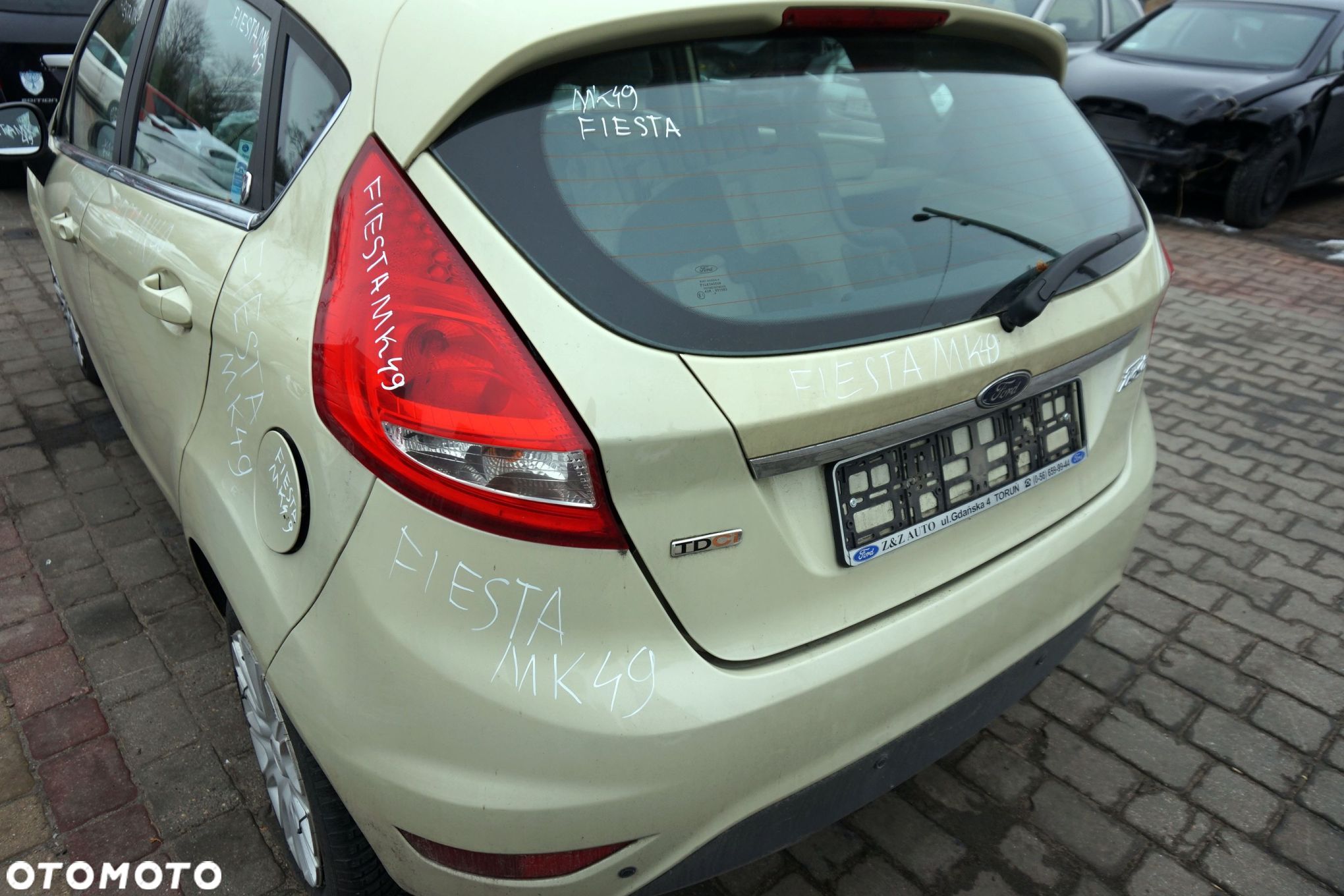 KLAPA BAGAŻNIKA TYLNA FIESTA VI MK6 VII MK7 5D HB 49  SPA FORD 2008-2017 - 1