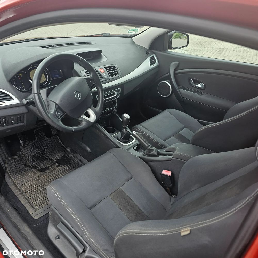 Renault Megane 1.6 Dynamique - 12