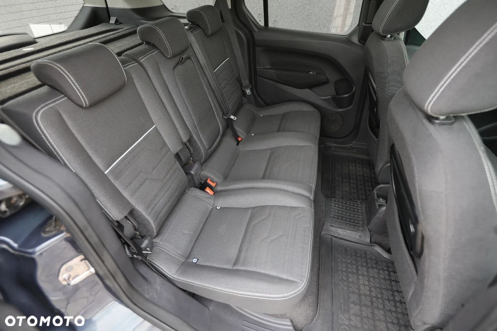 Ford Tourneo Connect - 30