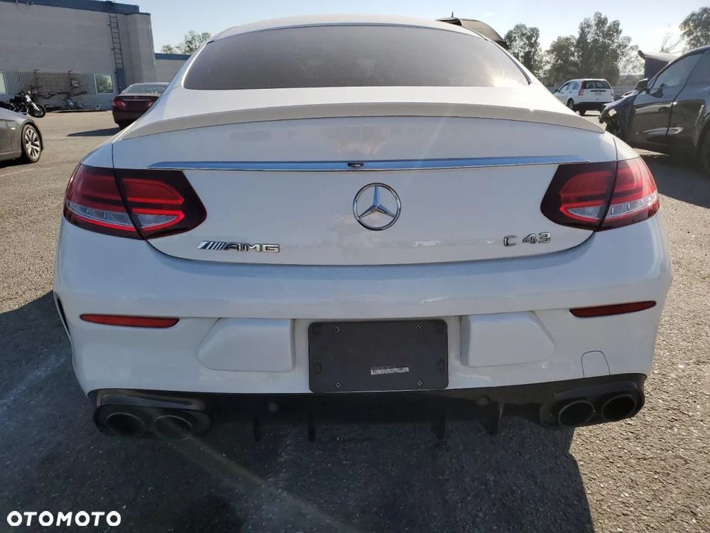 Mercedes-Benz Klasa C 43 AMG 4MATIC - 6