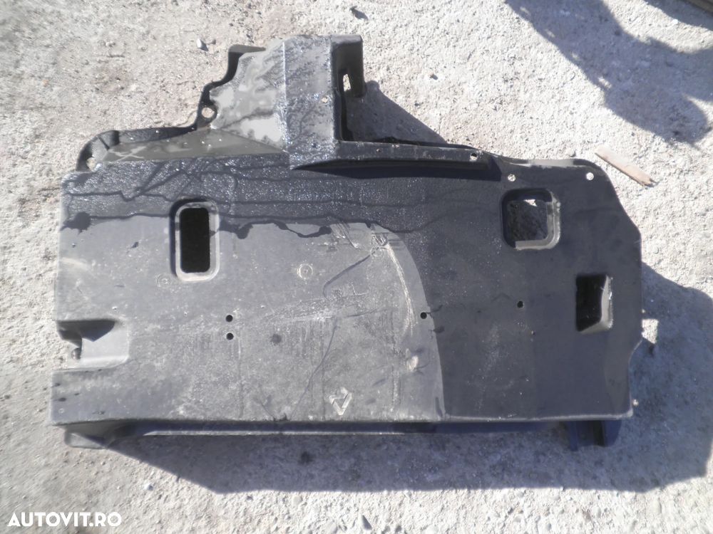 Scut stanga caroserie Toyota C-HR 57628-F4010 57628F4010