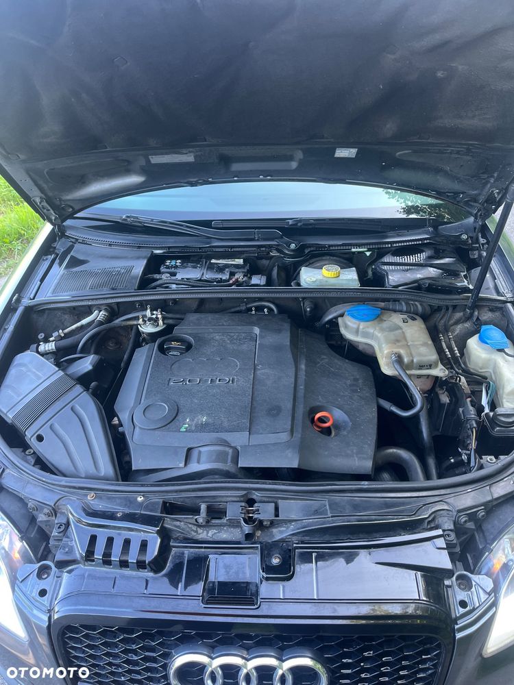 Audi A4 Avant 2.0 TDI - 15