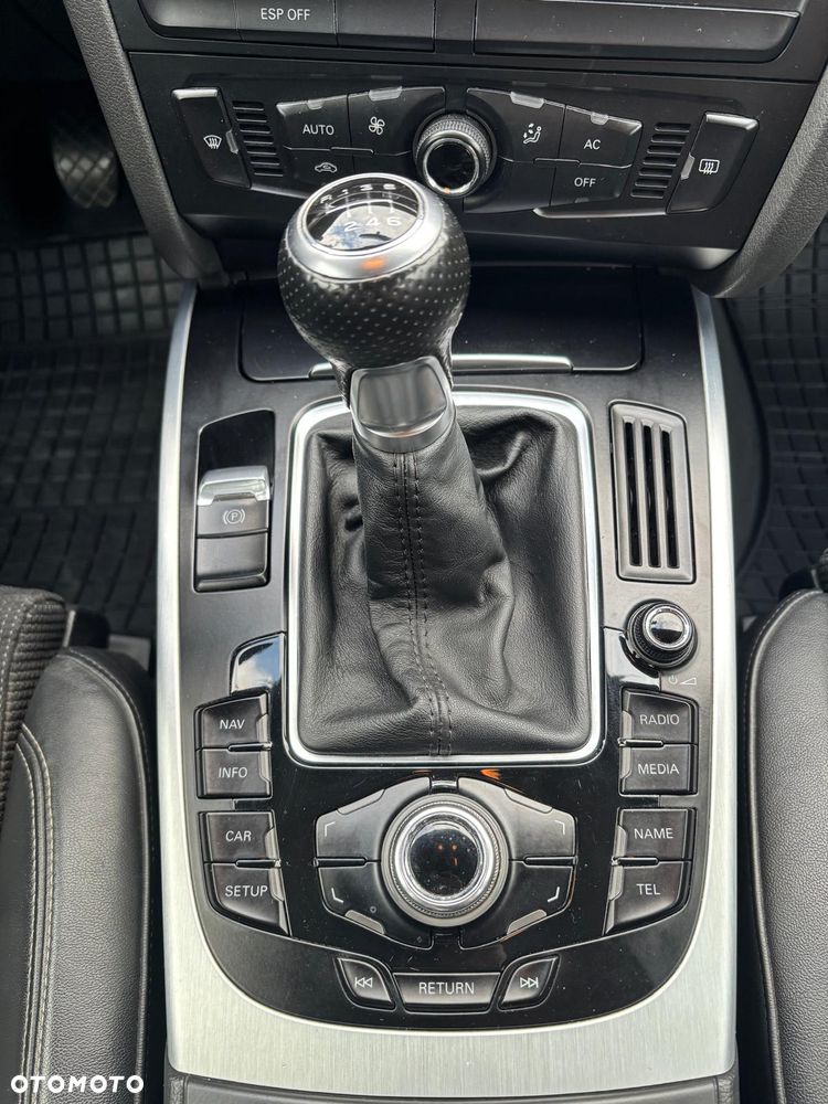 Audi A4 Avant 2.0 TDI - 9