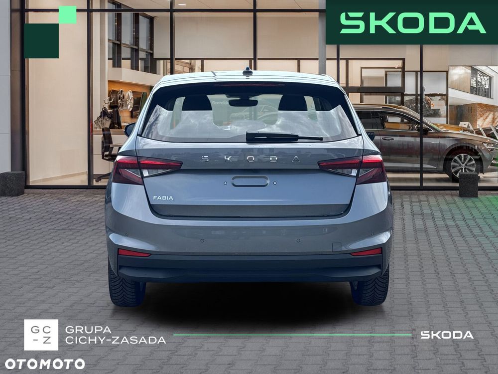 Skoda Fabia 1.0 TSI Drive DSG - 5