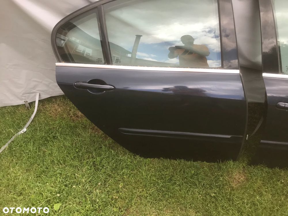 Renault Laguna III 07-15 Drzwi Przód Tył Prawe NV472 - 3