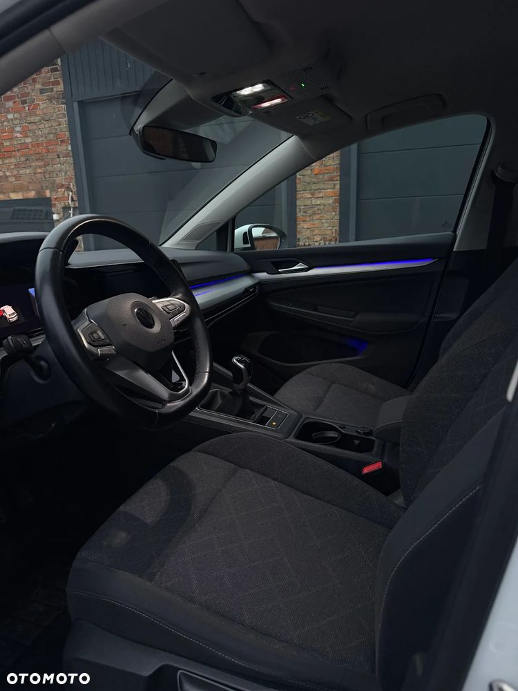 Volkswagen Golf 1.0 TSI - 10