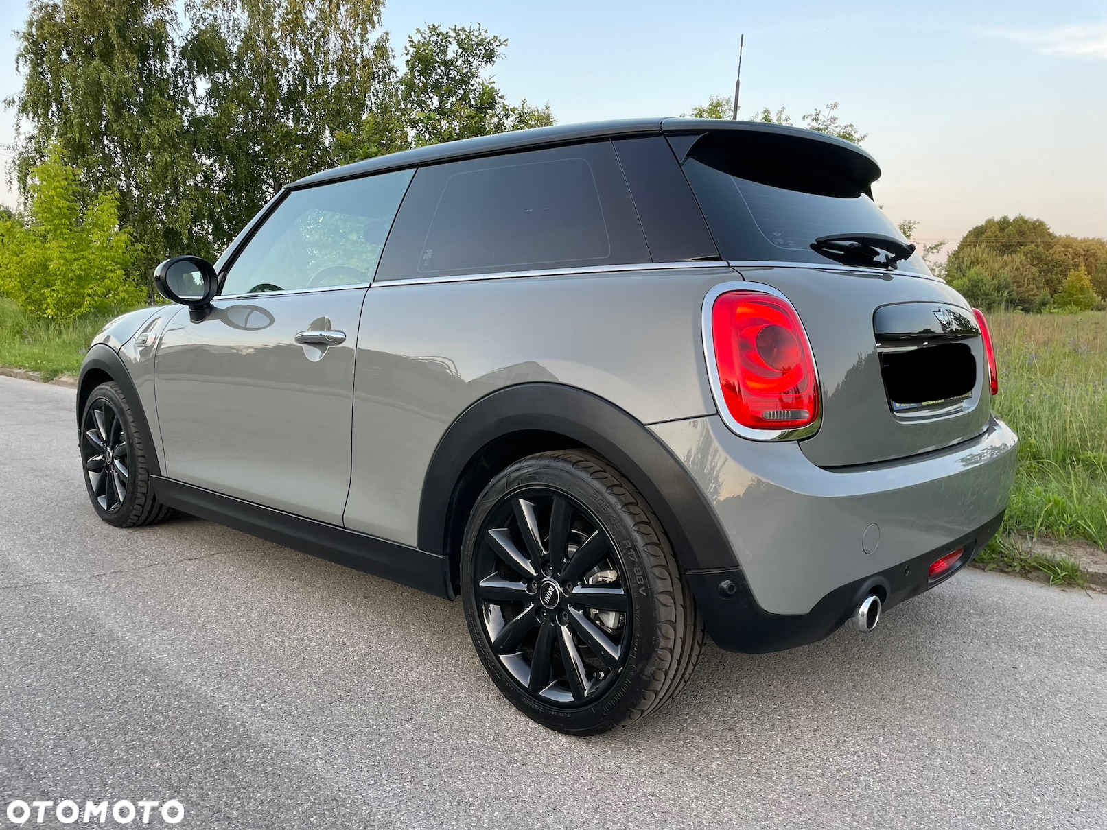 MINI Cooper Anniversary Edition - 5