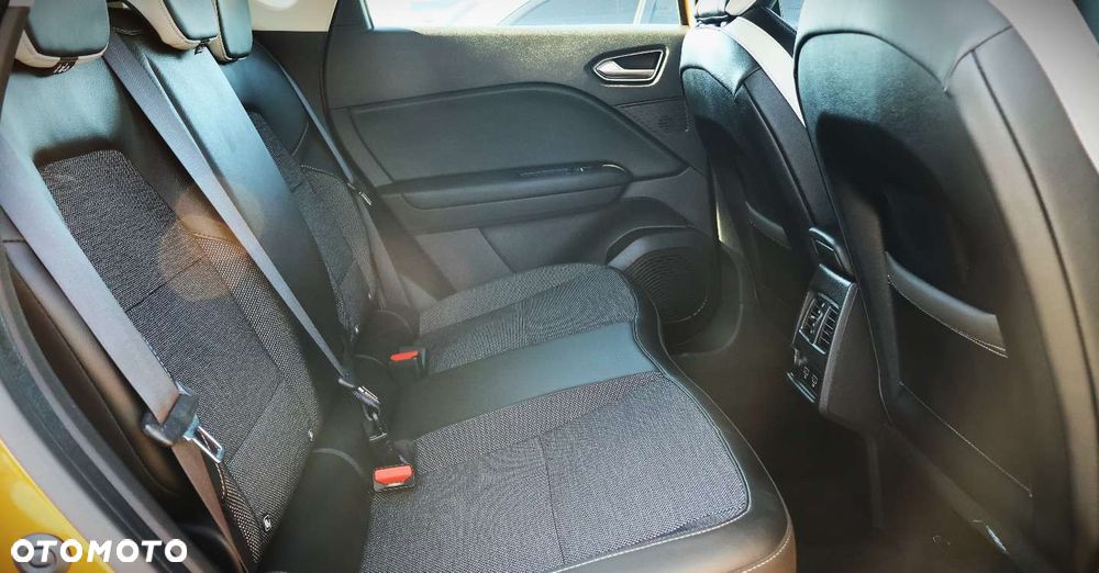 Renault Captur - 18