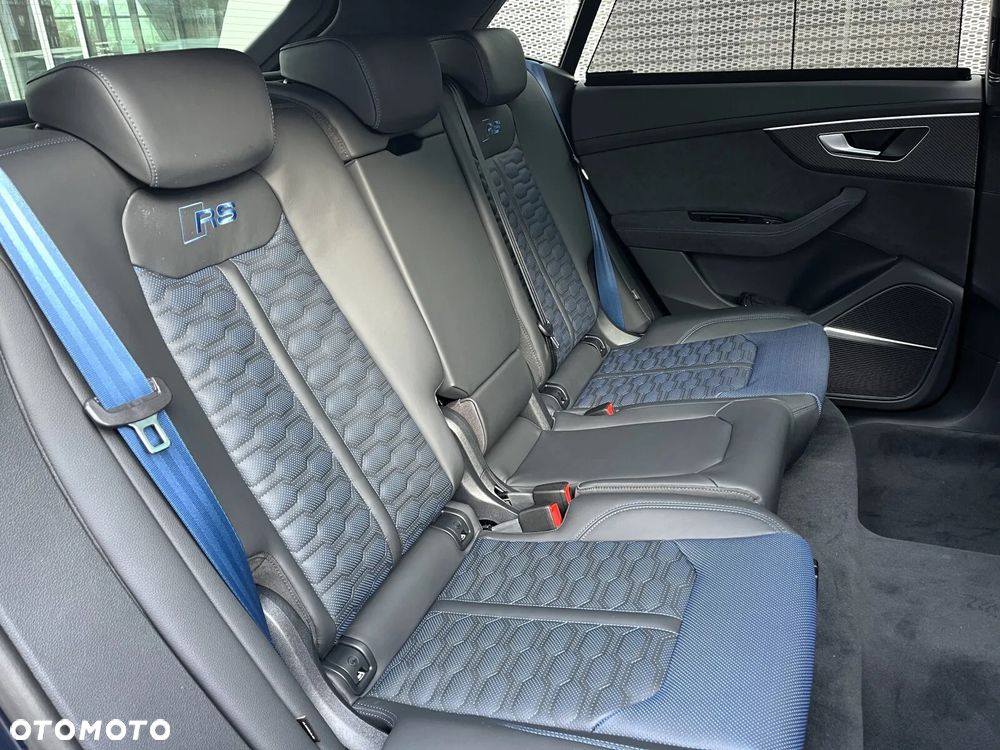 Audi RS Q8 - 18