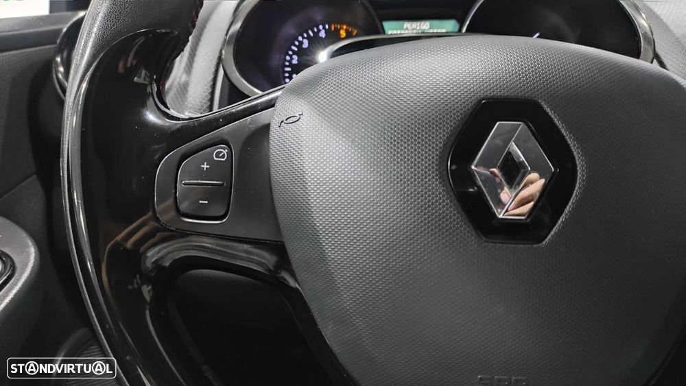 Renault Clio Sport Tourer 1.5 dCi Dynamique S - 31