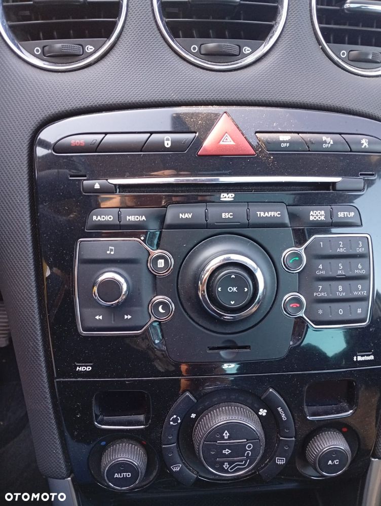 Peugeot 308 ver-hdi-fap-150-style - 18