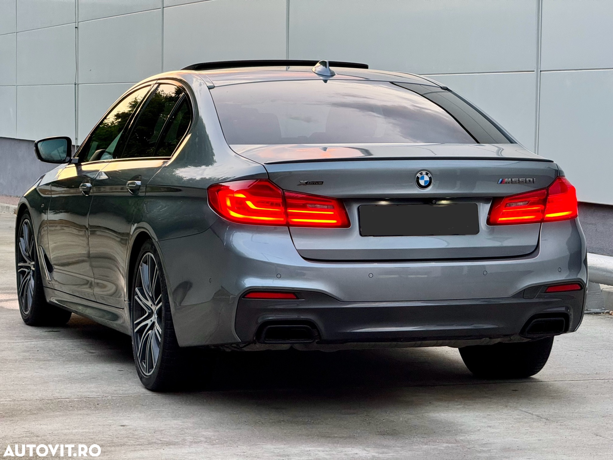 BMW M5 M550i xDrive Aut. - 4