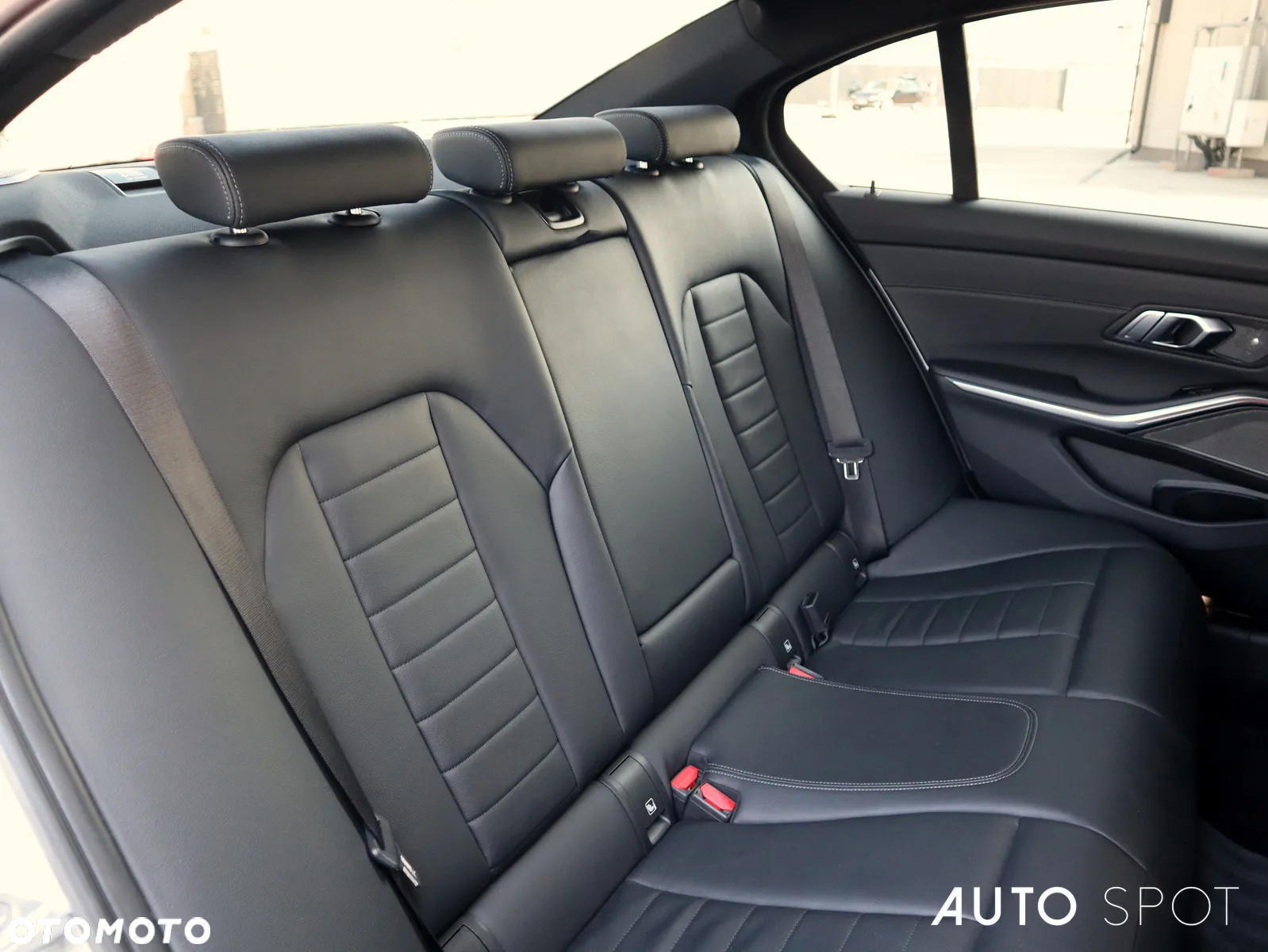 BMW Seria 3 320d xDrive M Sport - 20