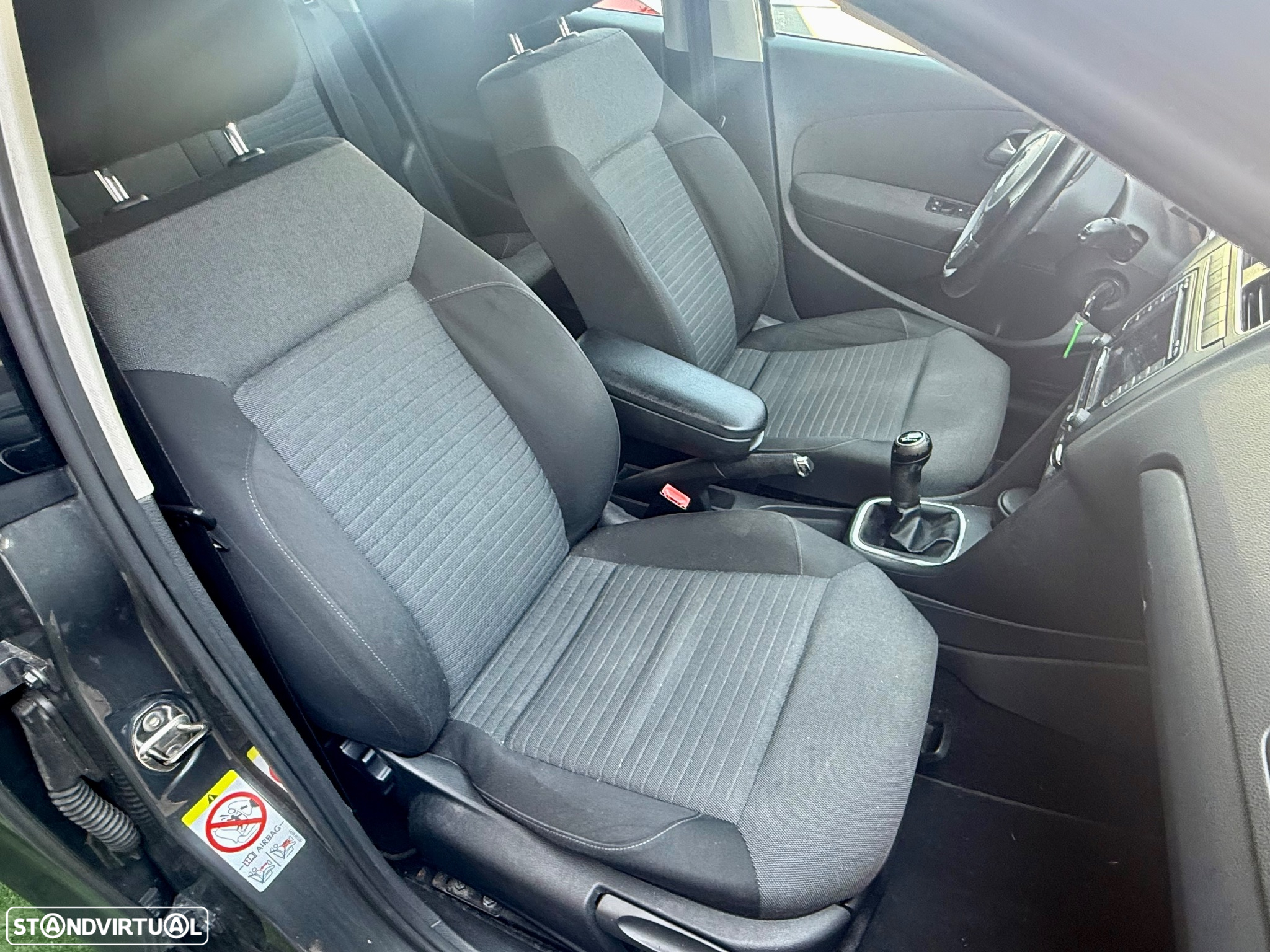 VW Polo 1.6 TDI Highline - 12