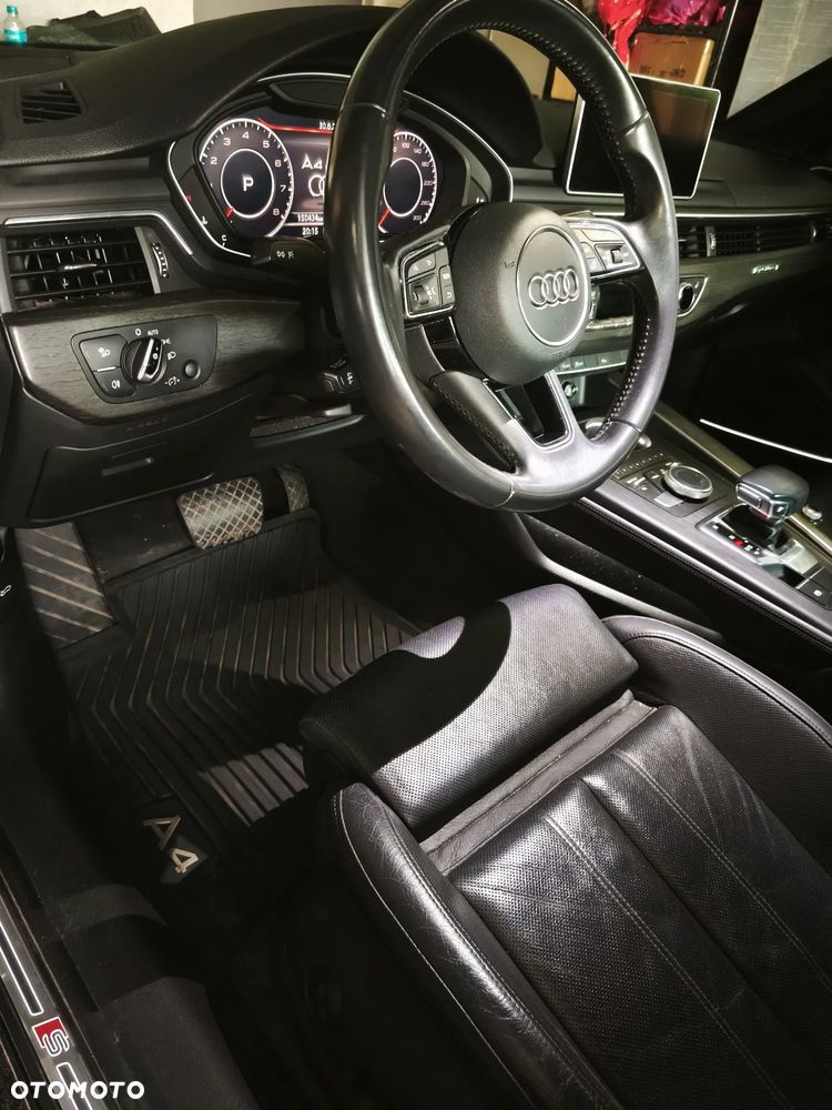 Audi A4 Limousine - 6