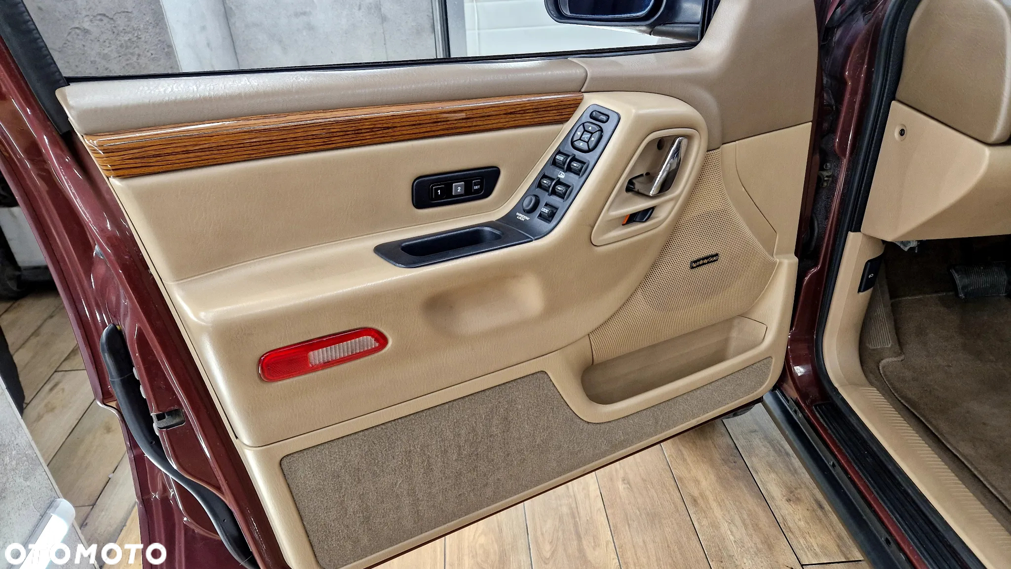 Jeep Grand Cherokee 4.7 Limited - 19