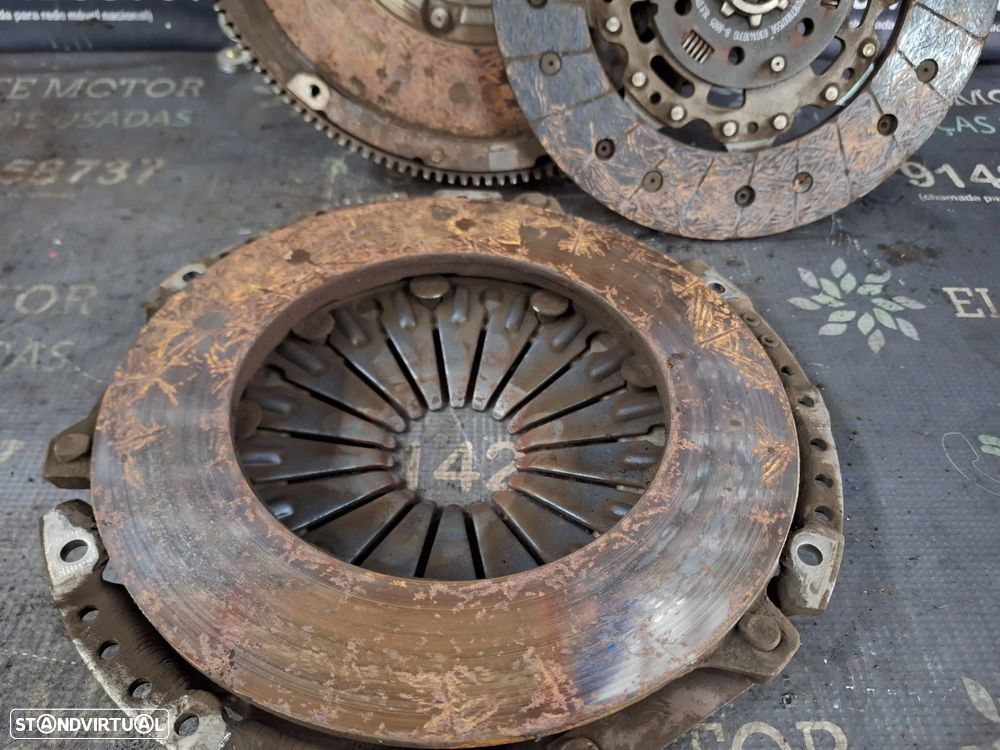 Bimassa usado VW GOLF VI 6 2.0 TDI CR 110CV CBD PASSAT EOS VOLANTE MOTOR EMBRAIAGEM - 3