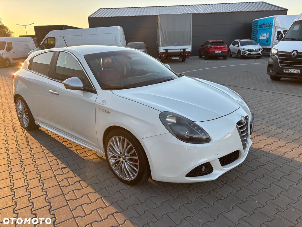 Alfa Romeo Giulietta 1.8 TBi 16V Quadrifoglio Verde - 1