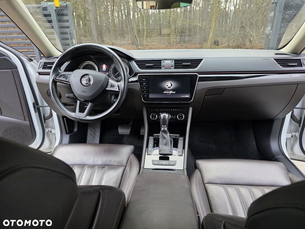 Skoda Superb 2.0 TDI L&K DSG - 2