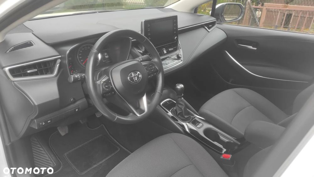 Toyota Corolla 1.5 Comfort - 10