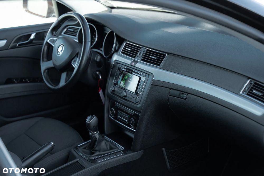 Skoda Superb 2.0 TDI Elegance - 15