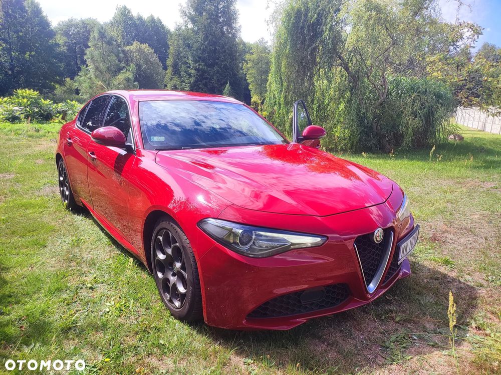 Alfa Romeo Giulia 2017 photo 5