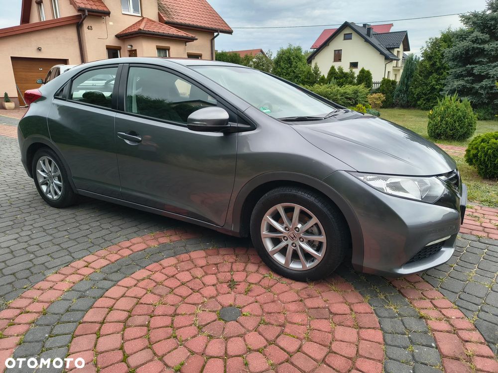 Honda Civic 1.8 i-VTEC Comfort - 9