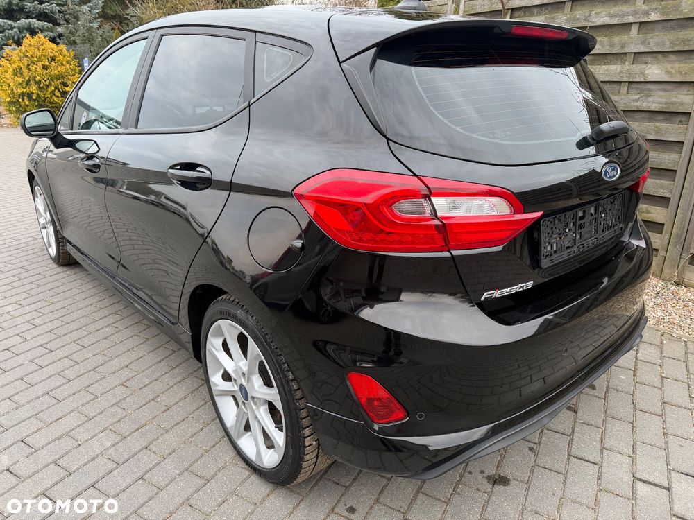 Ford Fiesta 1.5 TDCi S&S ST-LINE - 21