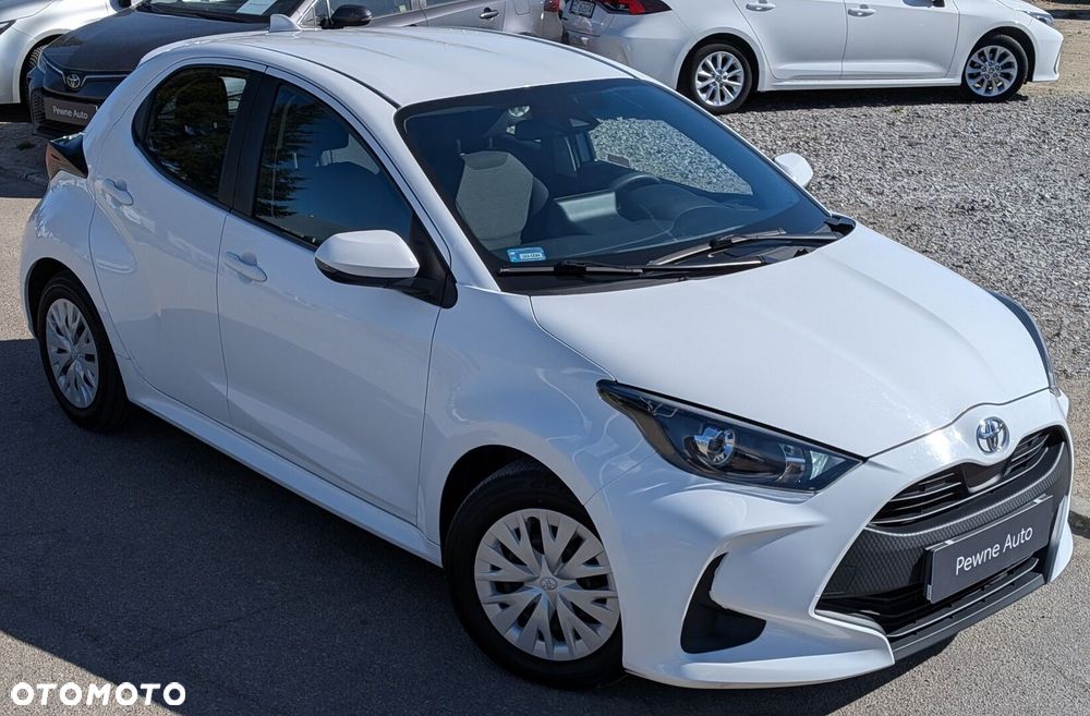Toyota Yaris - 12
