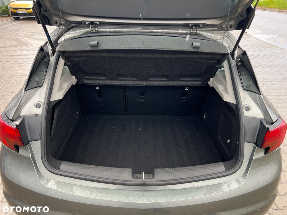 Opel Astra 1.4 Essentia - 24