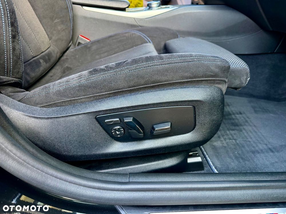 BMW Seria 5 520d M Sport sport - 10