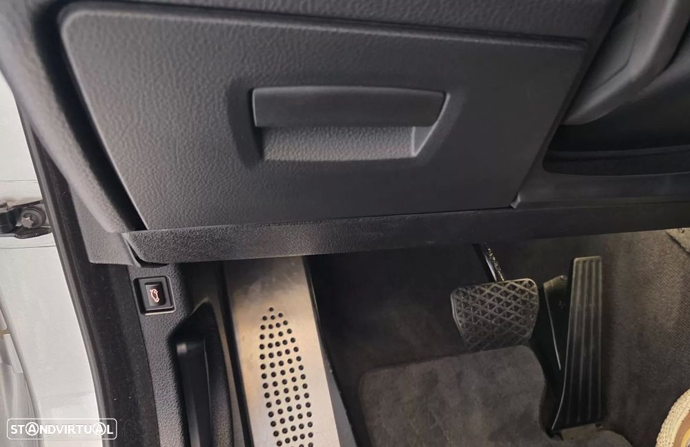 BMW 520 d Pack M Auto - 41