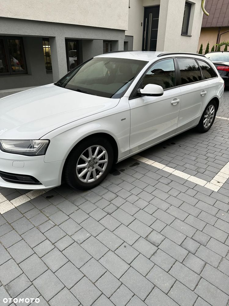 Audi A4 Avant - 5