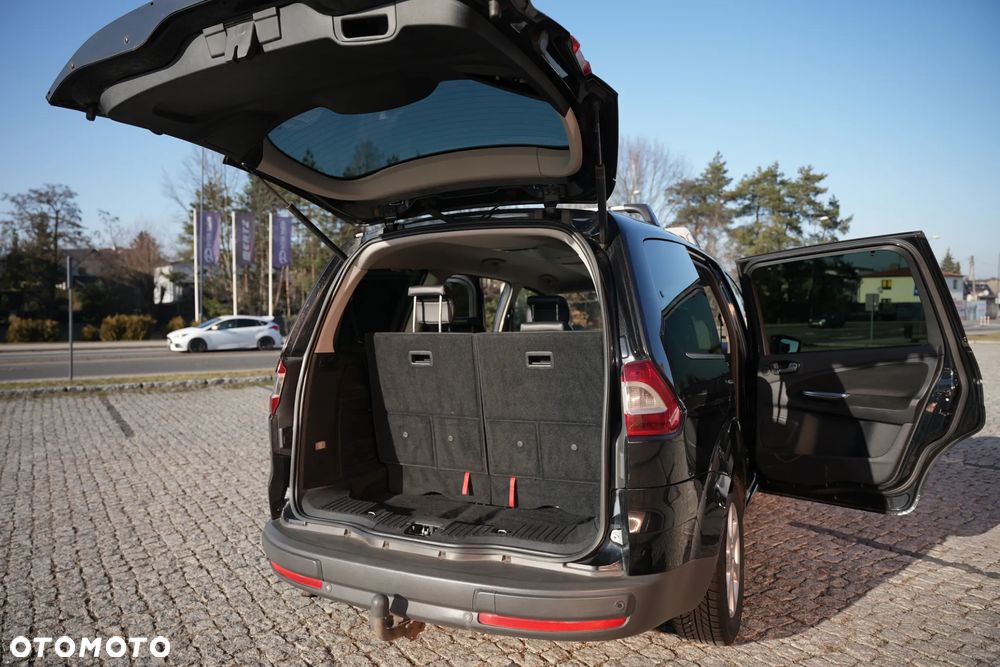 Ford Galaxy 2.0 TDCi Ghia - 9