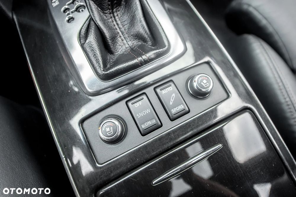 Infiniti QX70 3.7 S Premium - 12