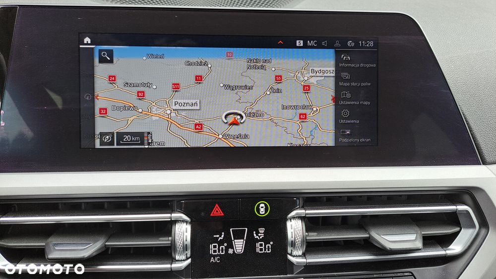 BMW Seria 3 318d MHEV - 15
