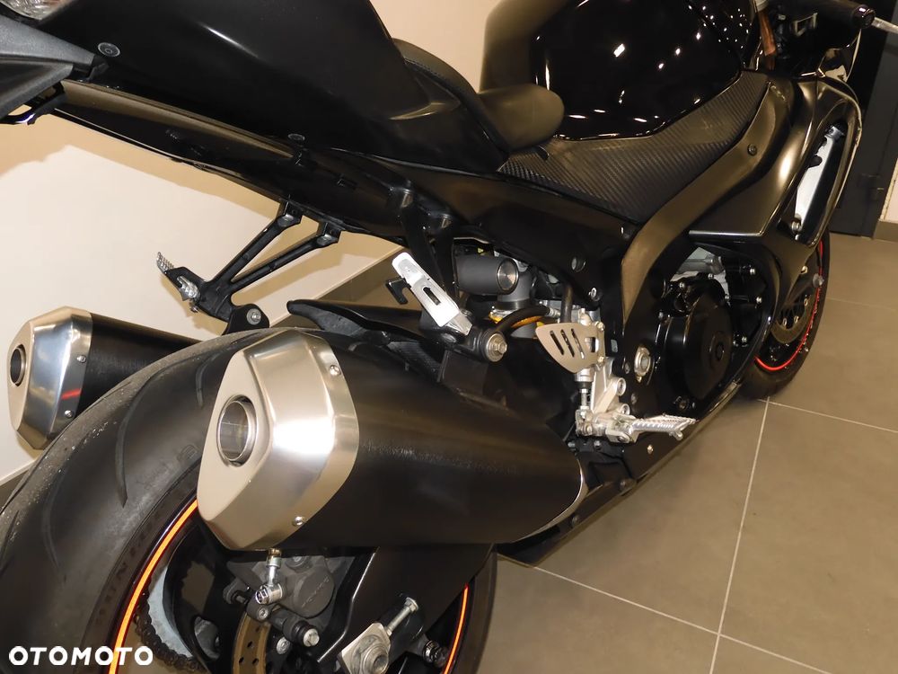 Suzuki GSX-R - 7