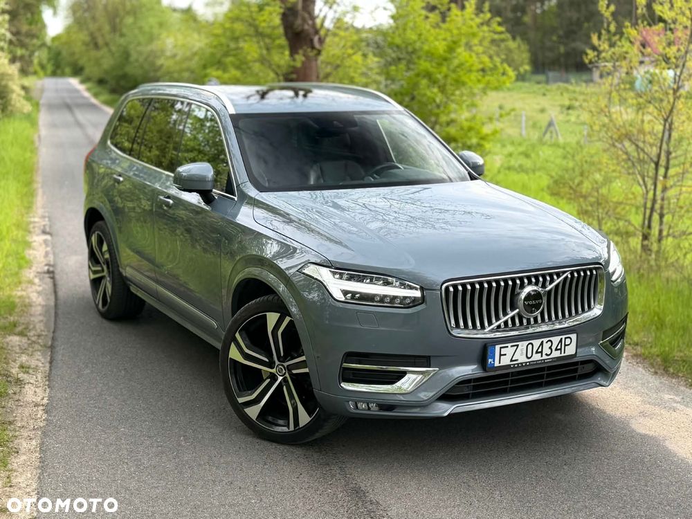 Volvo XC 90 - 1